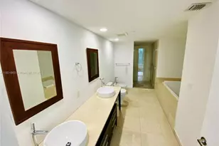 475 Brickell Ave, Miami, FL 33131 - Photo 13