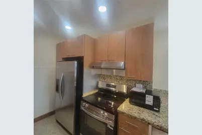 7400 Harding Ave #15, Miami Beach, FL 33141 - Photo 3