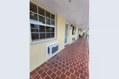 7400 Harding Ave #15, Miami Beach, FL 33141 - Photo 23