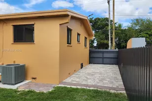 8010 SW 16th St, Miami, FL 33155 - Photo 31