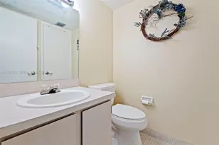 3140 Holiday Springs Blvd, Margate, FL 33063 - Photo 13