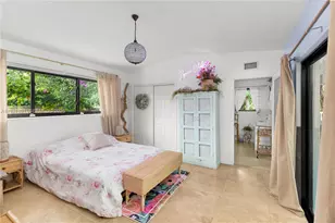 301 NE 115th St, Miami, FL 33161 - Photo 27