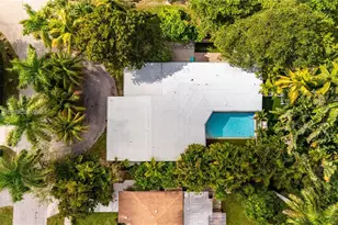 301 NE 115th St, Miami, FL 33161 - Photo 53