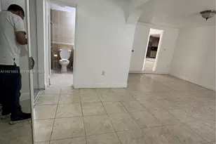 640 N 71st Terrace, Hollywood, FL 33024 - Photo 17