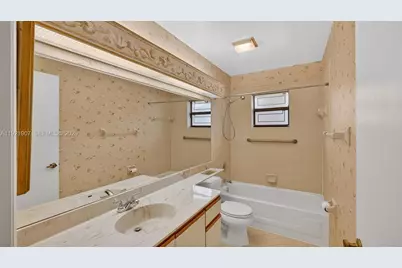 2540 Calamondin Cir, Coconut Creek, FL 33063 - Photo 25