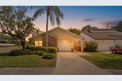 2540 Calamondin Cir, Coconut Creek, FL 33063 - Photo 3