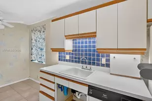 2540 Calamondin Cir, Coconut Creek, FL 33063 - Photo 13