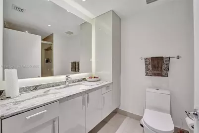 21200 The Point #403, Aventura, FL 33180 - Photo 47