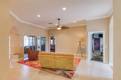 1383 NE 27th St, Pompano Beach, FL 33064 - Photo 9