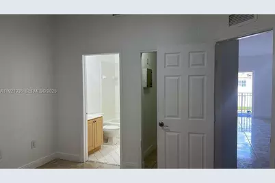 1250 SE 28th Ct #203, Homestead, FL 33035 - Photo 13