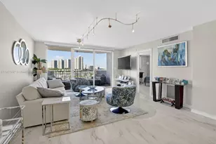 3703 NE 166th St, North Miami Beach, FL 33160 - Photo 11