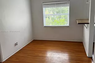 725 NE 91st St, Miami Shores, FL 33138 - Photo 9