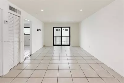 1225 West Ave #502, Miami Beach, FL 33139 - Photo 3