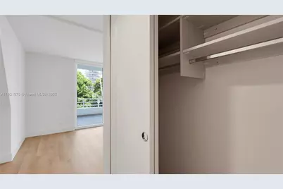 555 NE 34th St #204, Miami, FL 33137 - Photo 19