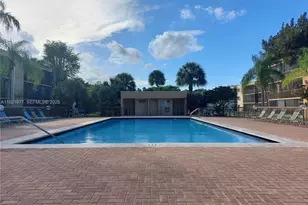 8415 SW 107th Ave, Miami, FL 33173 - Photo 35