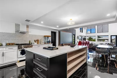 32 N Bounty Ln, Key Largo, FL 33037 - Photo 13