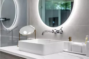 32 N Bounty Ln, Key Largo, FL 33037 - Photo 35