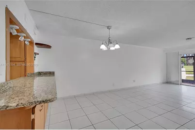 8940 S Hollybrook Blvd #109, Pembroke Pines, FL 33025 - Photo 9