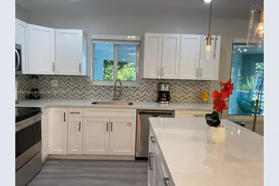 204 SW 19th Ave, Fort Lauderdale, FL 33312 - Photo 13