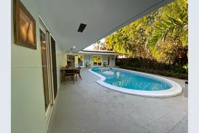 204 SW 19th Ave, Fort Lauderdale, FL 33312 - Photo 9