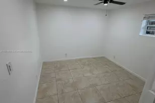 830 SW 6th St, Hallandale Beach, FL 33009 - Photo 5