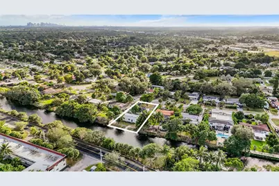 201 S Biscayne River Dr #A, Miami, FL 33169 - Photo 5