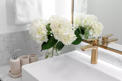 159 NE 6th St #3002, Miami, FL 33132 - Photo 29