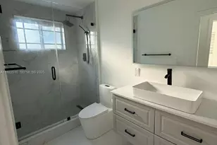 2340 Jamaica Dr, Miramar, FL 33023 - Photo 7