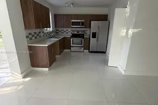 2340 Jamaica Dr, Miramar, FL 33023 - Photo 15