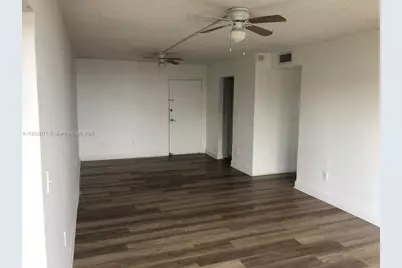 [Address not provided], North Miami, FL 33161 - Photo 7