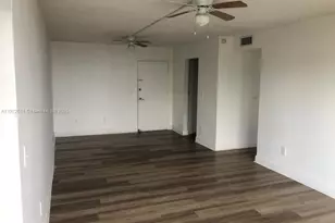 [Address not provided], North Miami, FL 33161 - Photo 7