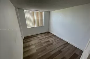 [Address not provided], North Miami, FL 33161 - Photo 15