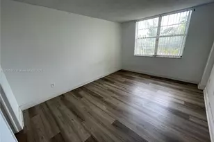 [Address not provided], North Miami, FL 33161 - Photo 13