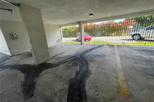 [Address not provided], North Miami, FL 33161 - Photo 23