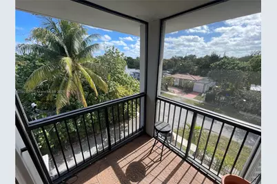[Address not provided], North Miami, FL 33161 - Photo 9