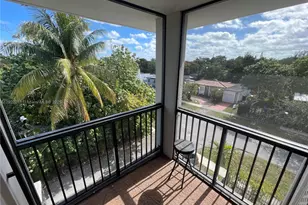 [Address not provided], North Miami, FL 33161 - Photo 9