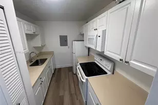 [Address not provided], North Miami, FL 33161 - Photo 5