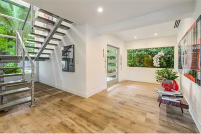 79 W Shore Dr W, Miami, FL 33133 - Photo 7