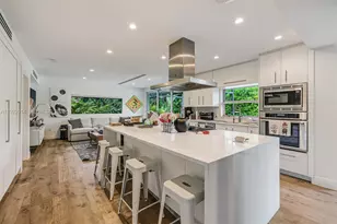 79 W Shore Dr W, Miami, FL 33133 - Photo 9