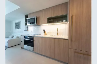 159 NE 6th St #2508, Miami, FL 33132 - Photo 5