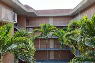 17530 NW 68th Ave, Hialeah, FL 33015 - Photo 7