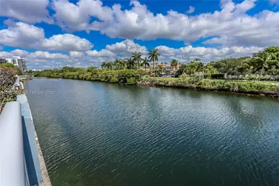 3625 N Country Club Dr #1804, Aventura, FL 33180 - Photo 27