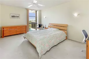 3625 N Country Club Dr, Aventura, FL 33180 - Photo 17