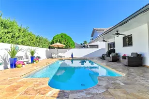 8445 NW 165th Terrace, Miami Lakes, FL 33016 - Photo 7