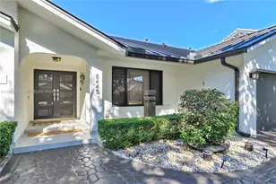 8445 NW 165th Terrace, Miami Lakes, FL 33016 - Photo 27