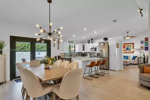 8445 NW 165th Terrace, Miami Lakes, FL 33016 - Photo 17