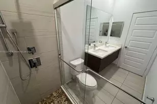 10473 NW 82nd St, Doral, FL 33178 - Photo 37