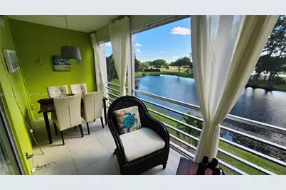 3143 Cambridge G #3143, Deerfield Beach, FL 33442 - Photo 5