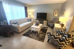 3143 Cambridge G, Deerfield Beach, FL 33442 - Photo 9