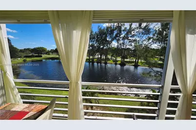 3143 Cambridge G #3143, Deerfield Beach, FL 33442 - Photo 27